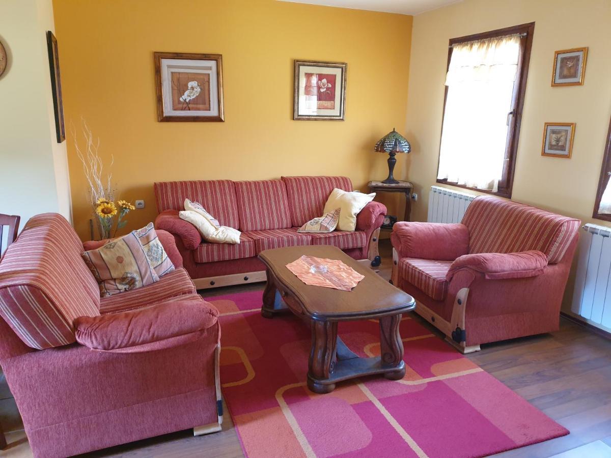 קולאסין Home Vlahovic מראה חיצוני תמונה