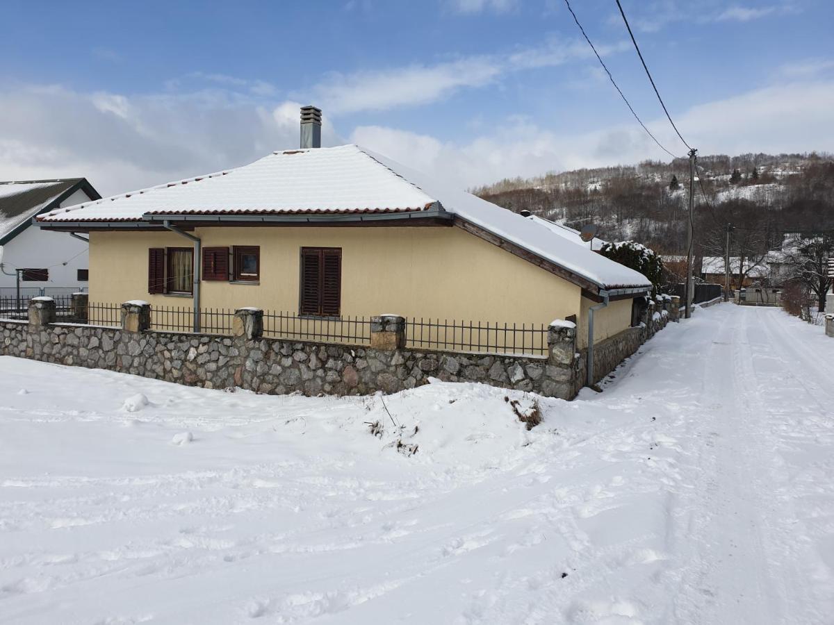 קולאסין Home Vlahovic מראה חיצוני תמונה